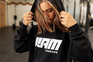 Model wearing size S.