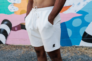 Model wearing size S.
